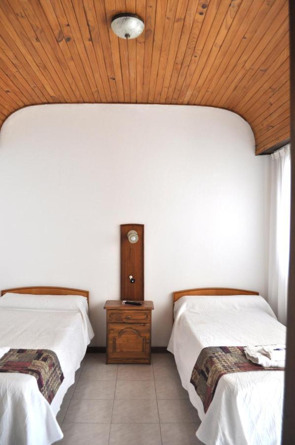נקוצ'אה Hotel Venezia מראה חיצוני תמונה